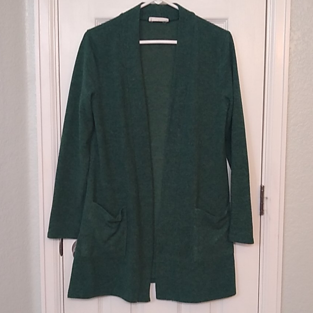 NWOT Hunter Green Cozy Cardigan